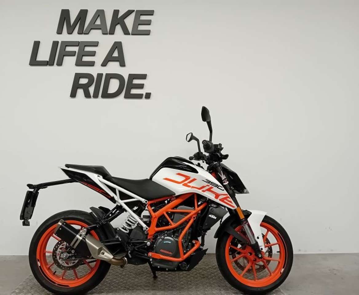 KTM 390 Duke