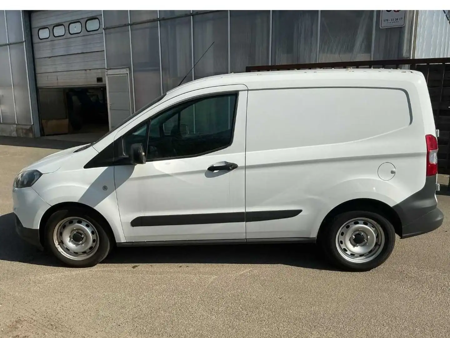 Ford Transit Courier TRANSIT COURIER FGN 1.0 E 100 BV6 S Wit - 1
