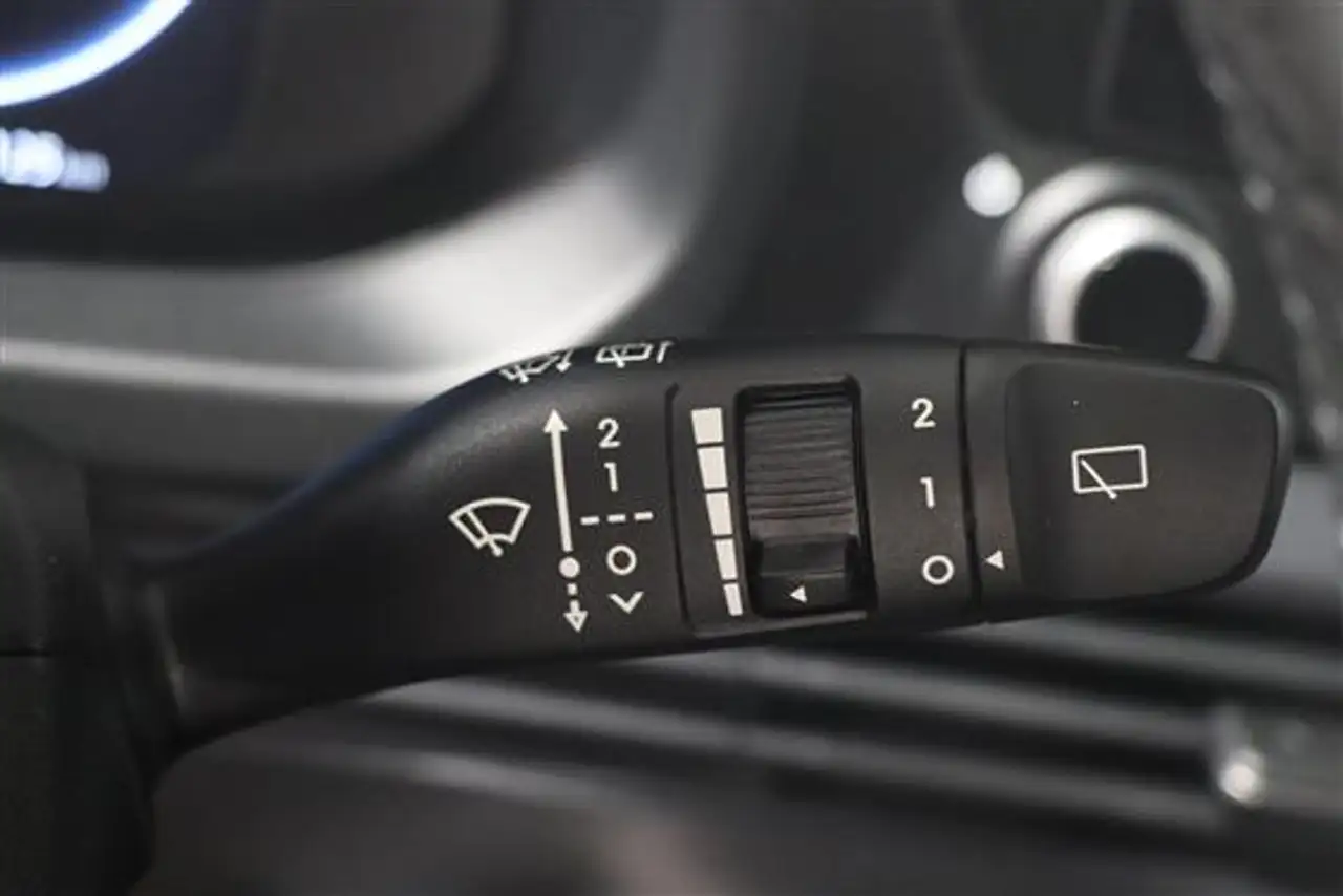 Hyundai i20 1.0 t-gdi techno mhev 19