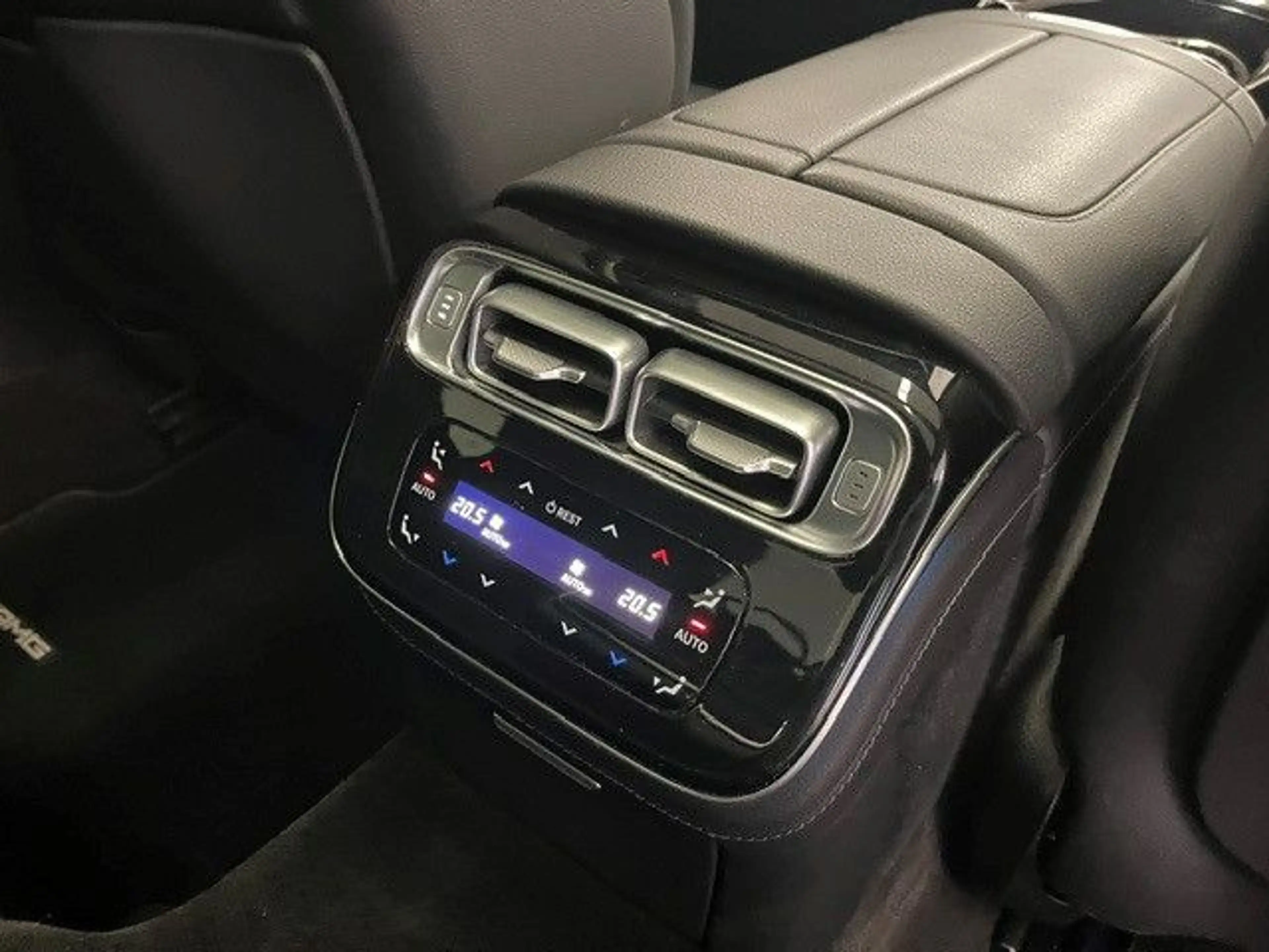 Mercedes-Benz S 400 d 4Matic AMG-Line Pano Night Massage — photo 8