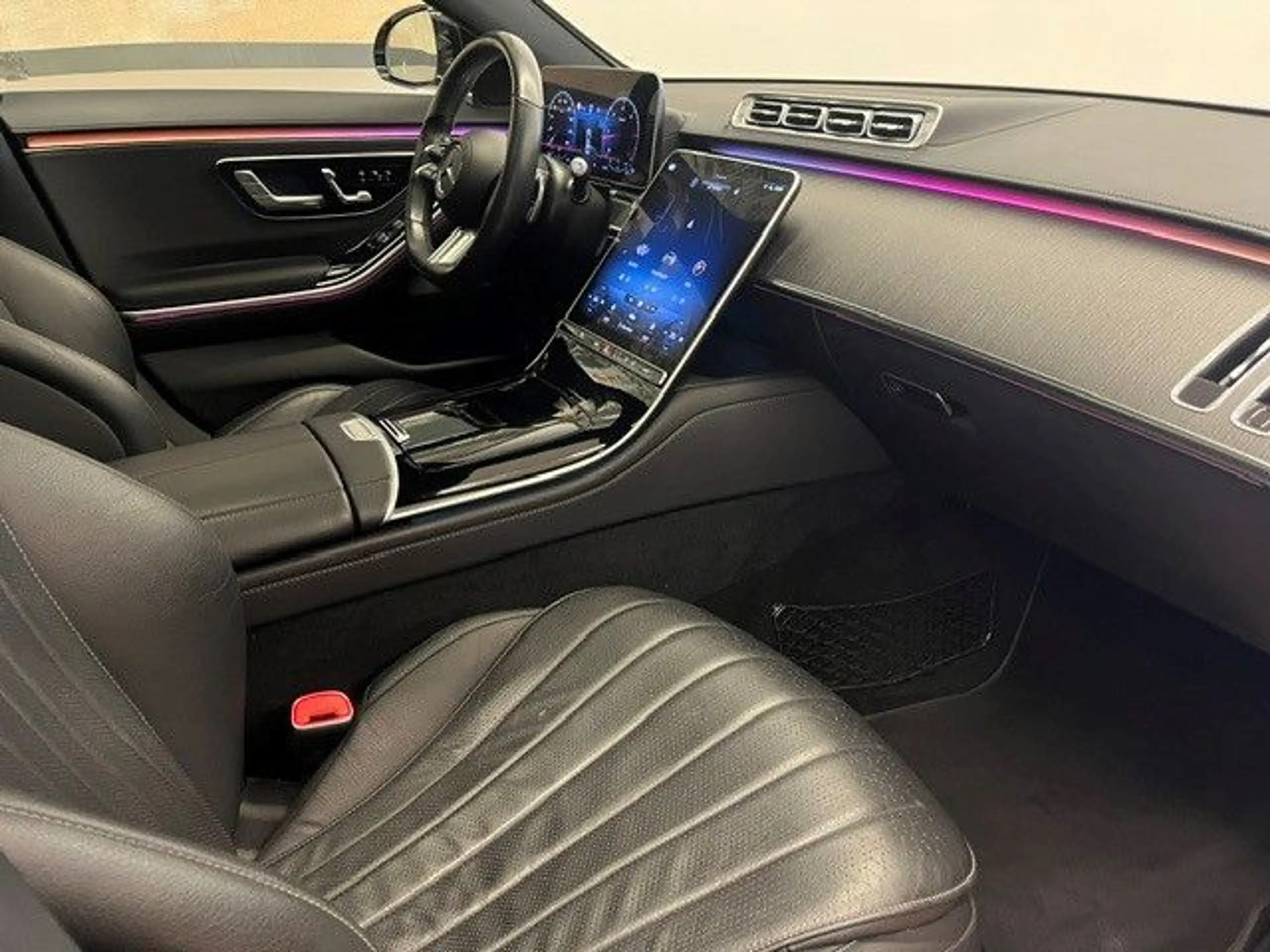 Mercedes-Benz S 400 d 4Matic AMG-Line Pano Night Massage — photo 4