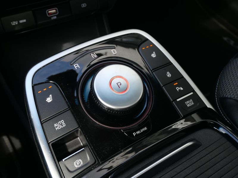 Kia e-Niro DynamicPlusLine 64 kWh | Schuif-kantel dak | Stoel — photo 12