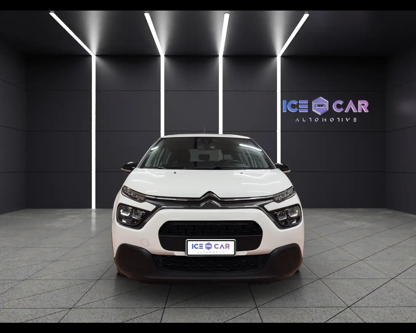 Citroen C3 BlueHDi 100 S&S Feel Weiß - 2