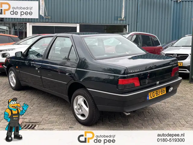 Peugeot 405 view 16