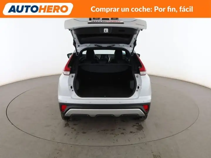 Mitsubishi Eclipse Cross 2022, foto 17
