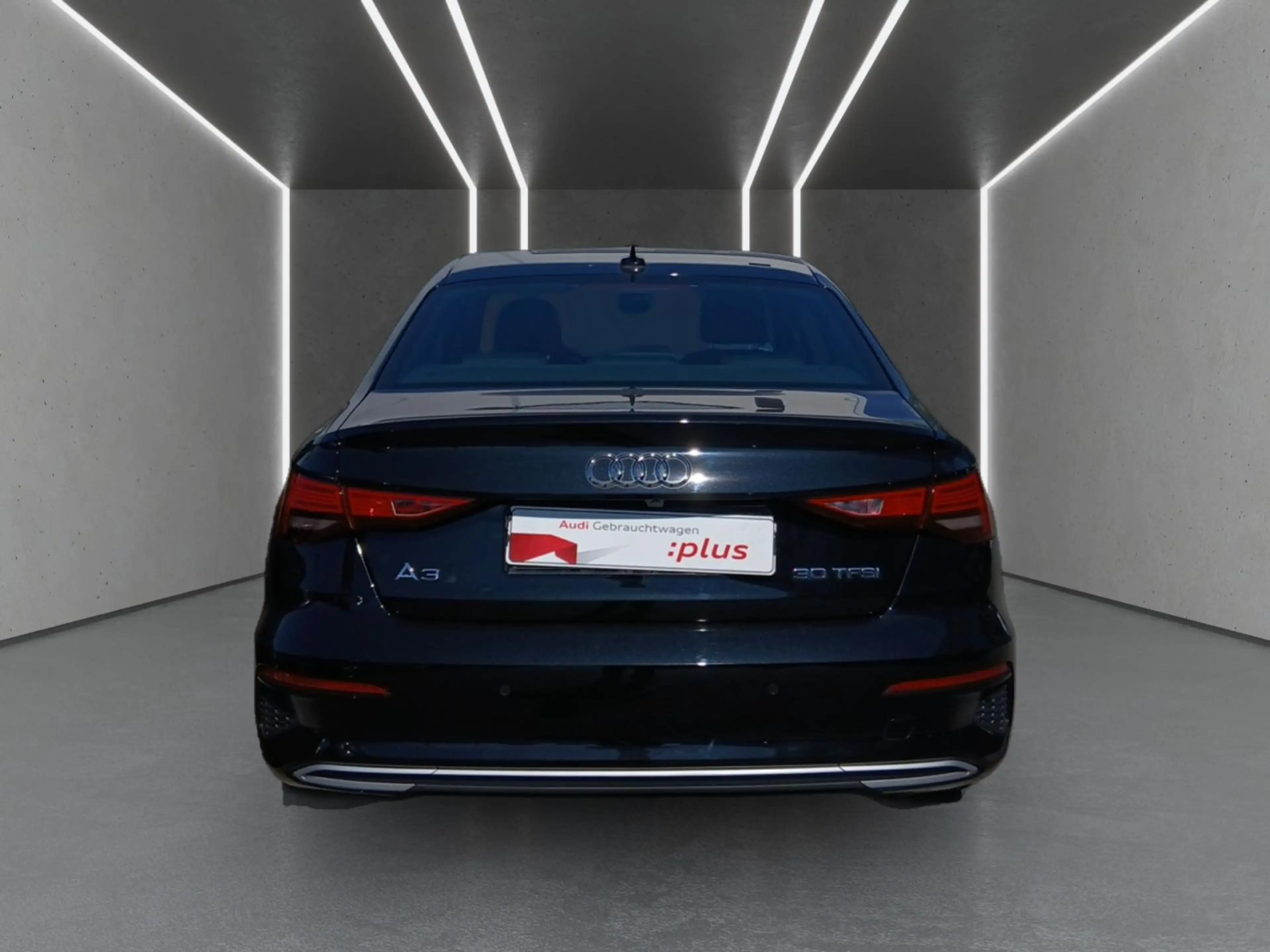 Audi A3 A3 Lim. 30 TFSI Adv. S tronic *ACC*R-CAM*NAV+* — photo 5