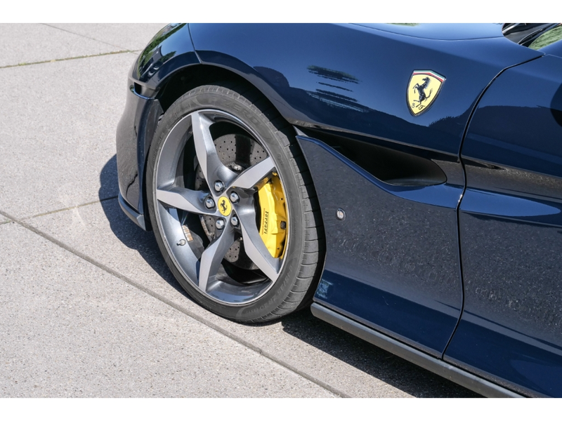 Ferrari Portofino M *MagneRide*Carbon+LED*JBL*CarPlay* — photo 12