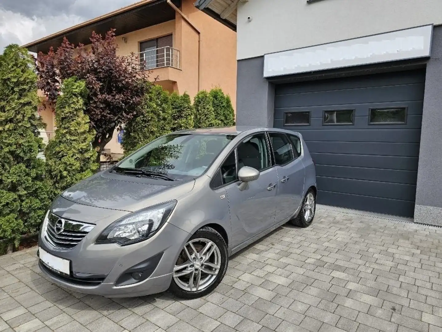 Opel Meriva 1.4i+Cosmo Gris - 1