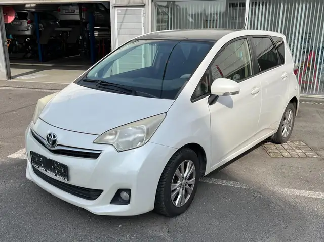 Toyota Verso-S Verso S 1.4 D-4D Luna MT