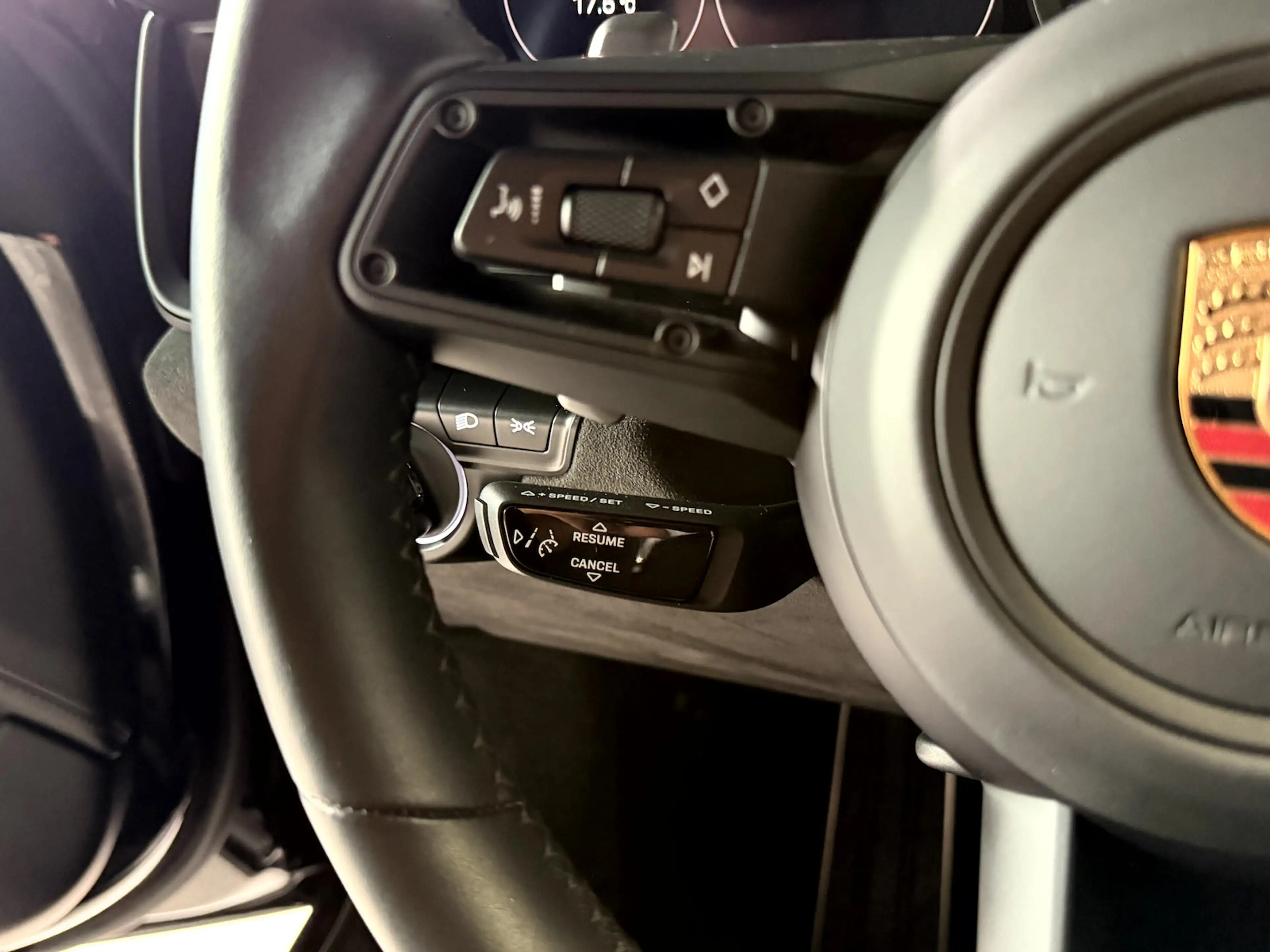 Porsche 992 Carrera GTS*Chrono*BOSE*Lift*Approved* — photo 13
