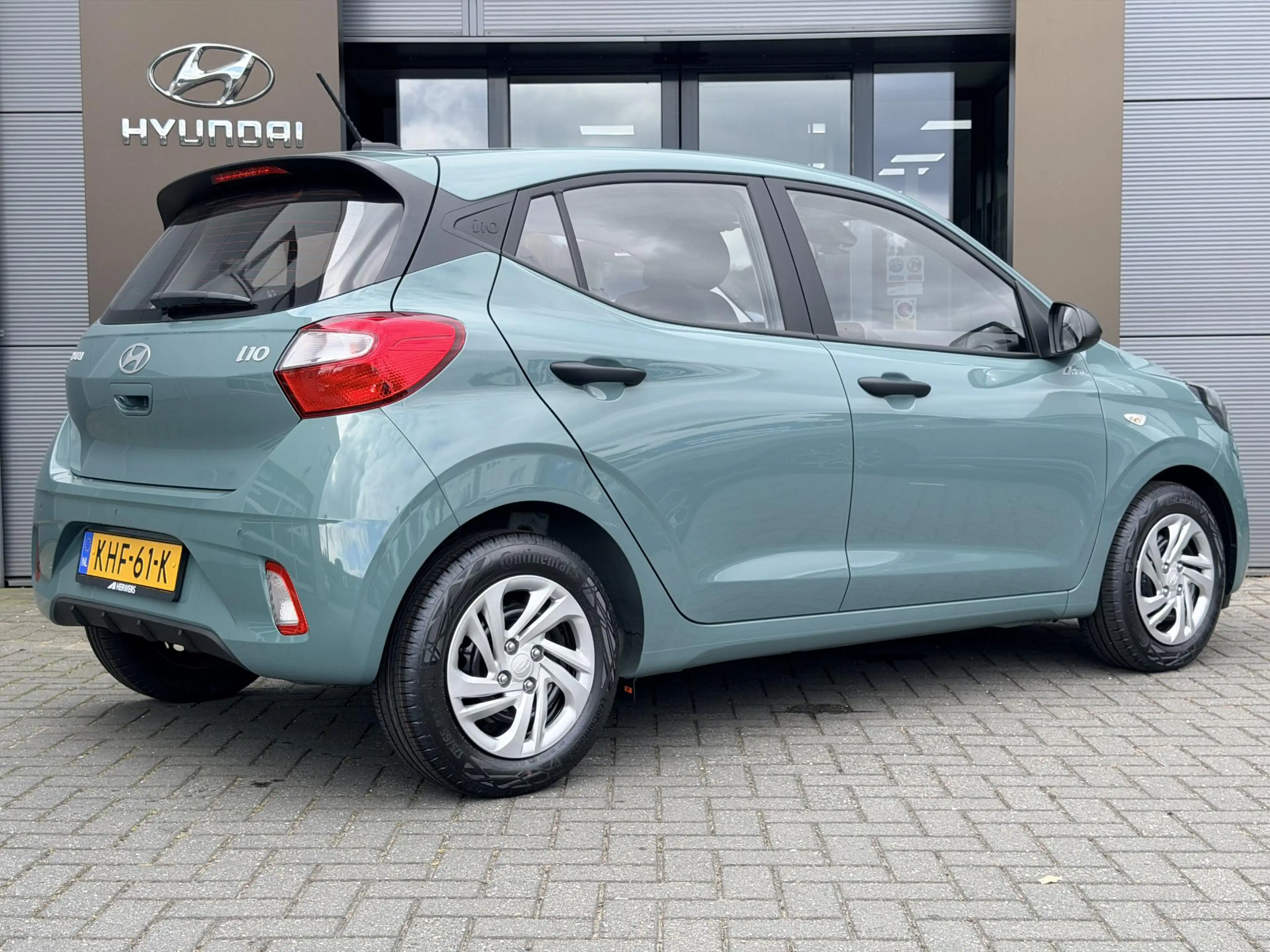 Hyundai i10 1.0 Comfort / Navigatie / Cruise Control / Apple C — photo 12