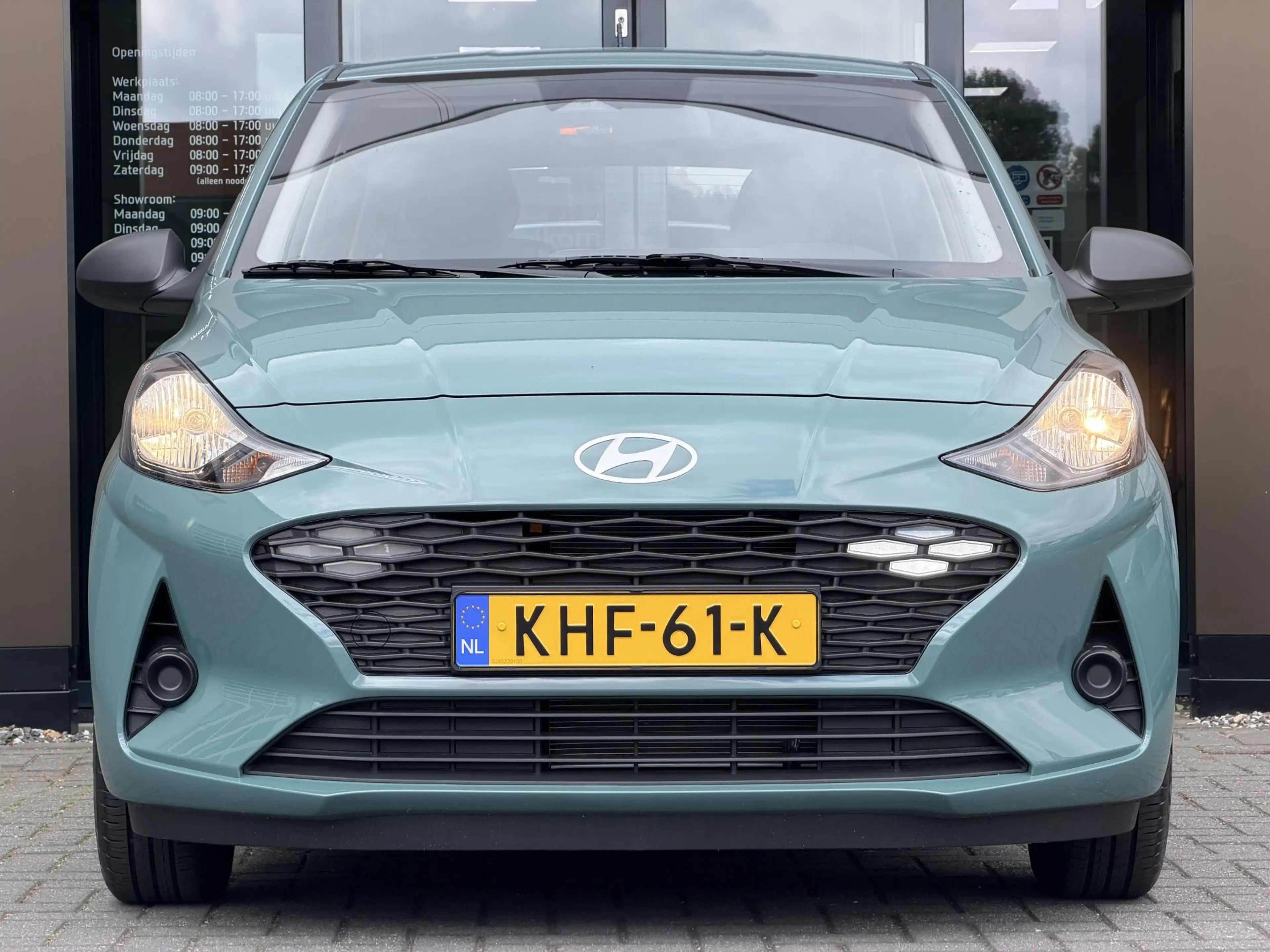 Hyundai i10 1.0 Comfort / Navigatie / Cruise Control / Apple C — photo 6
