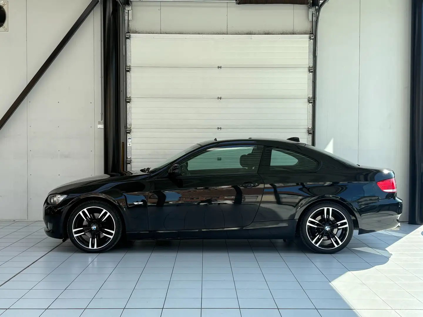 BMW 320 Coupé 320 d *XENON*CUIR*TOIT*GPS*JANTES*PDC* - 2