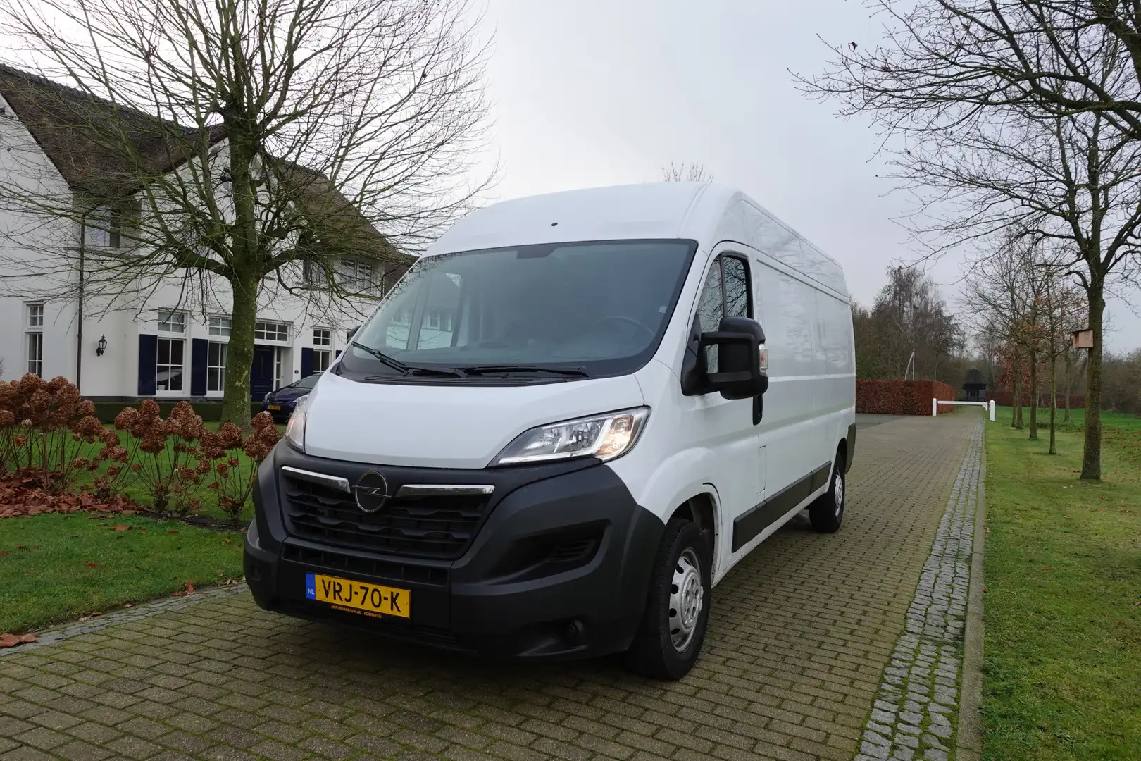 Opel Movano 2.2D 140 Zwaar L3H2 Edition | Trekhaak | Geveerde Wit - 1