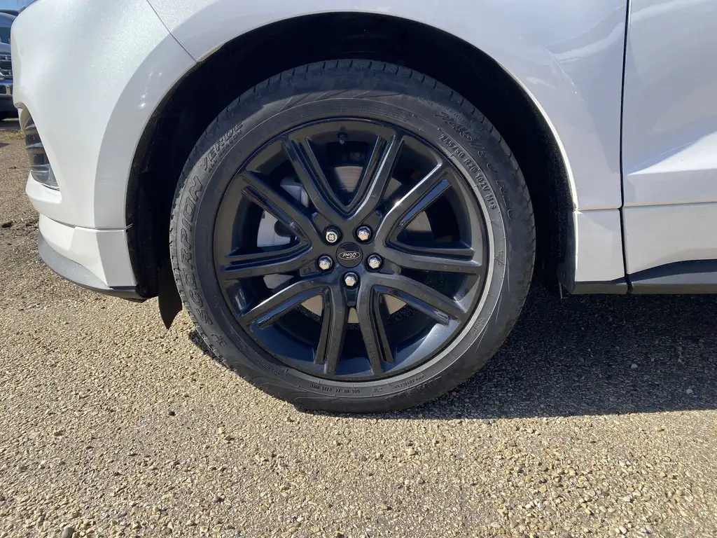 2022 Ford Edge ST Line | Remote Start | Rear Parking Sensors | SY — photo 4