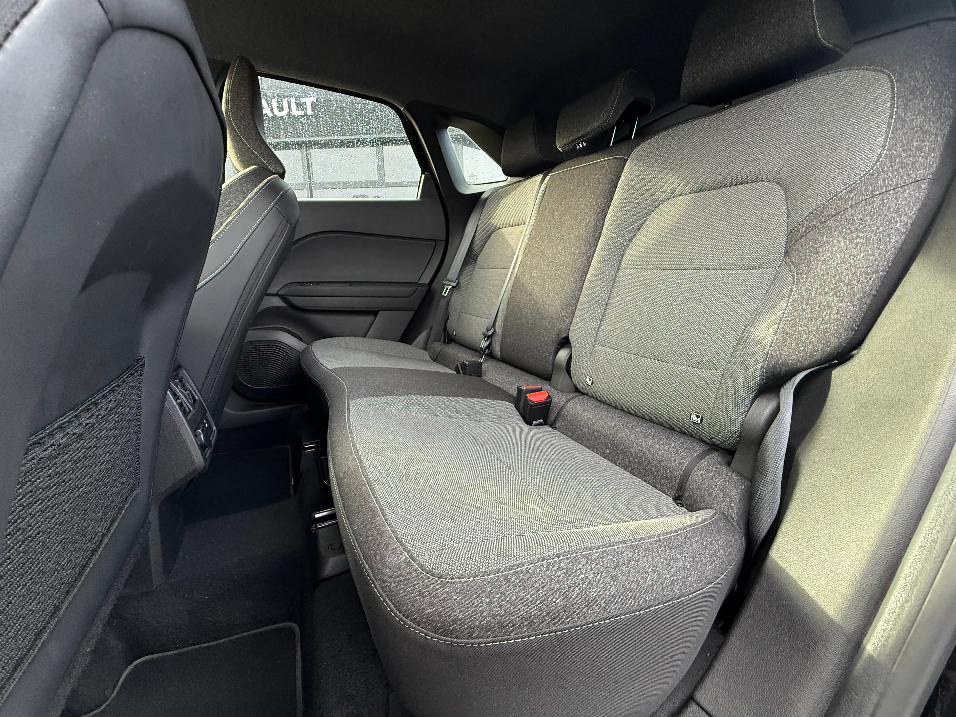 Renault Symbioz 145 E-Tech Full Hybrid Techno — photo 7