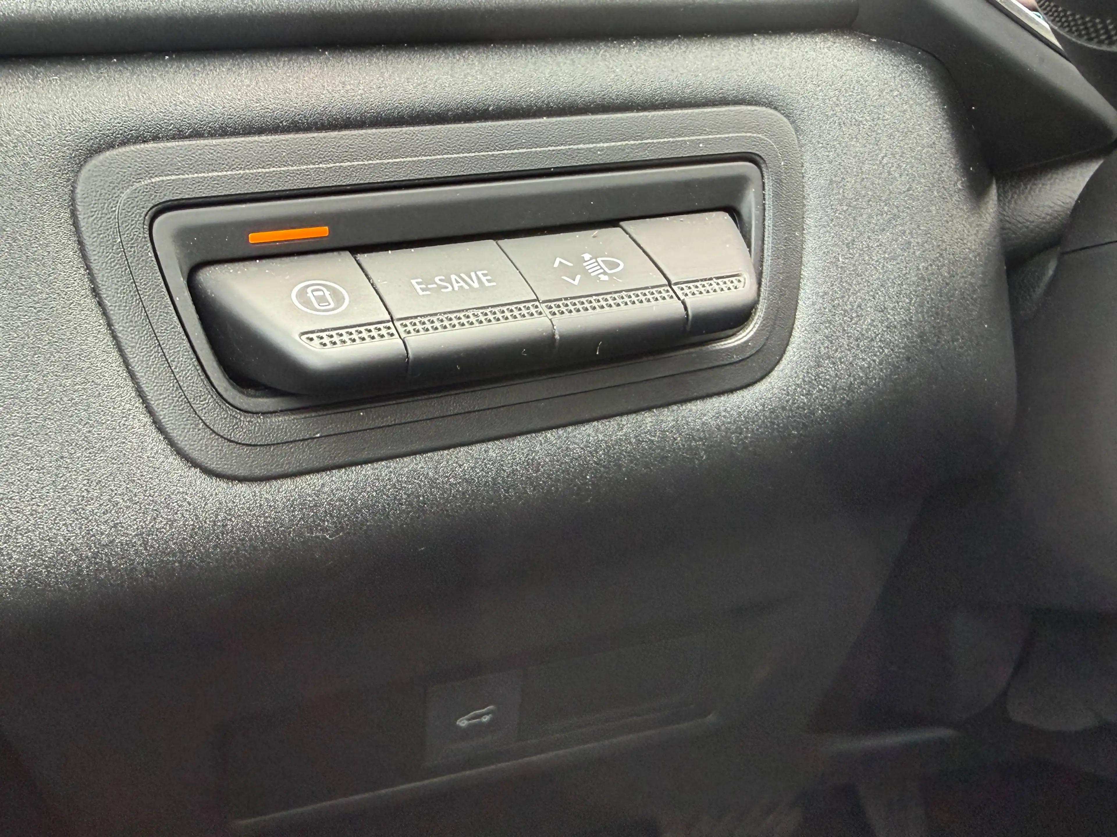 Renault Symbioz 145 E-Tech Full Hybrid Techno — photo 12