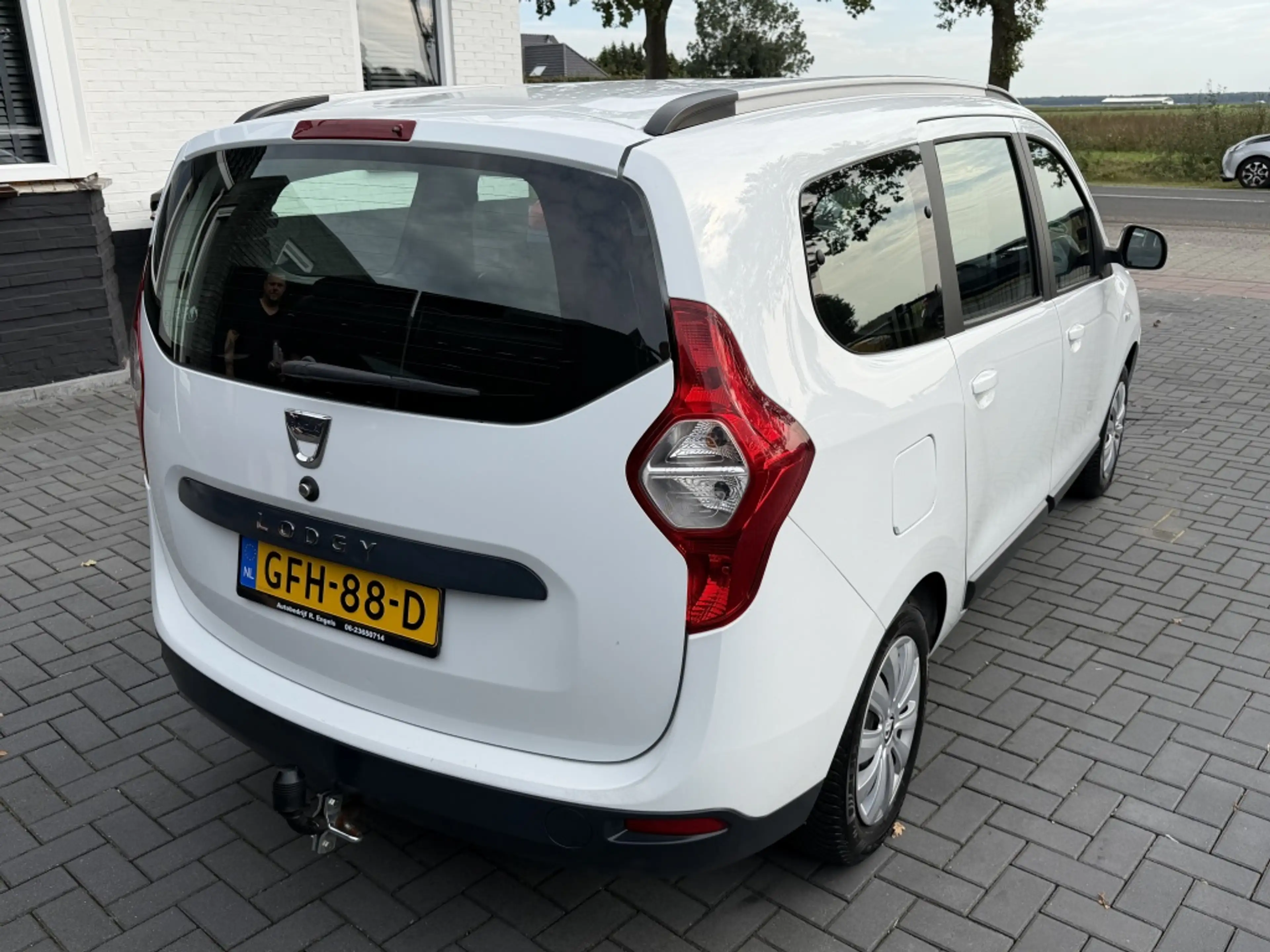Dacia Lodgy 1.2 TCe Lauréate 7p. — photo 3