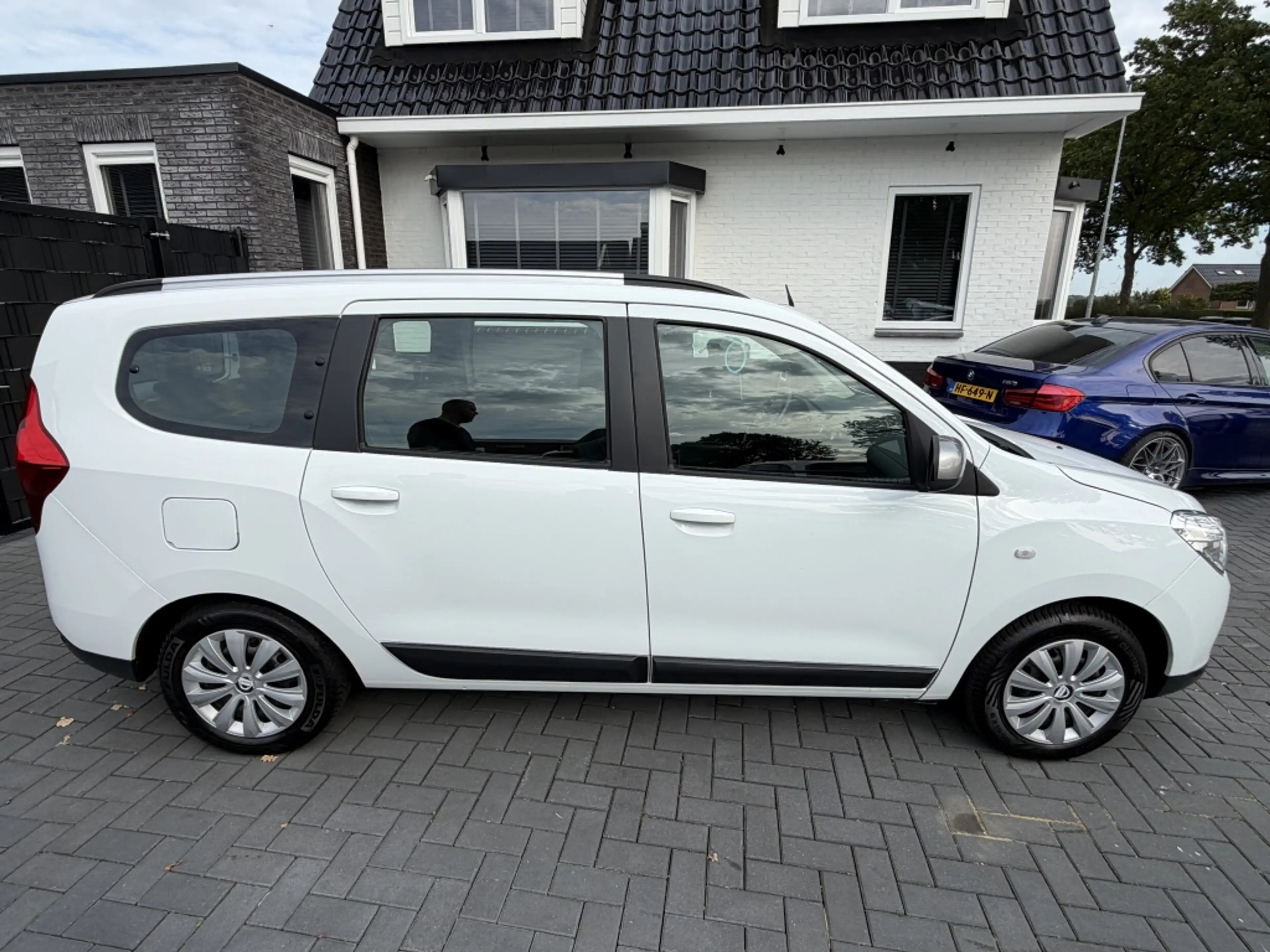 Dacia Lodgy 1.2 TCe Lauréate 7p. — photo 7