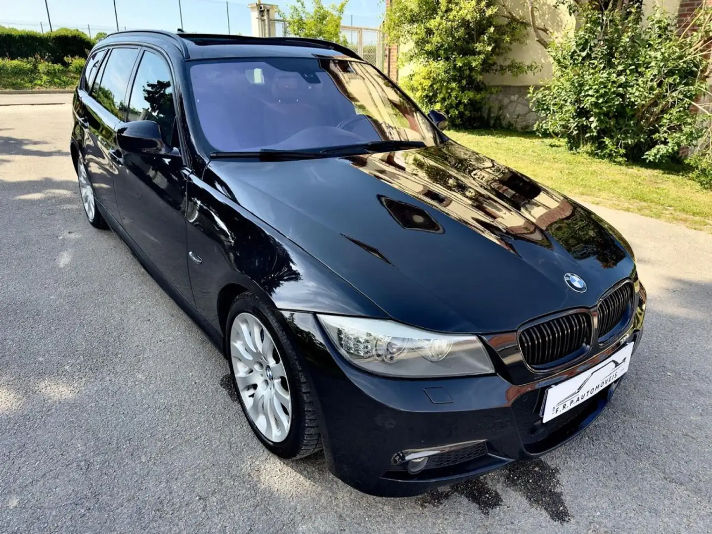 BMW 330 330d E91 LCI Pack ///M Negru - 1
