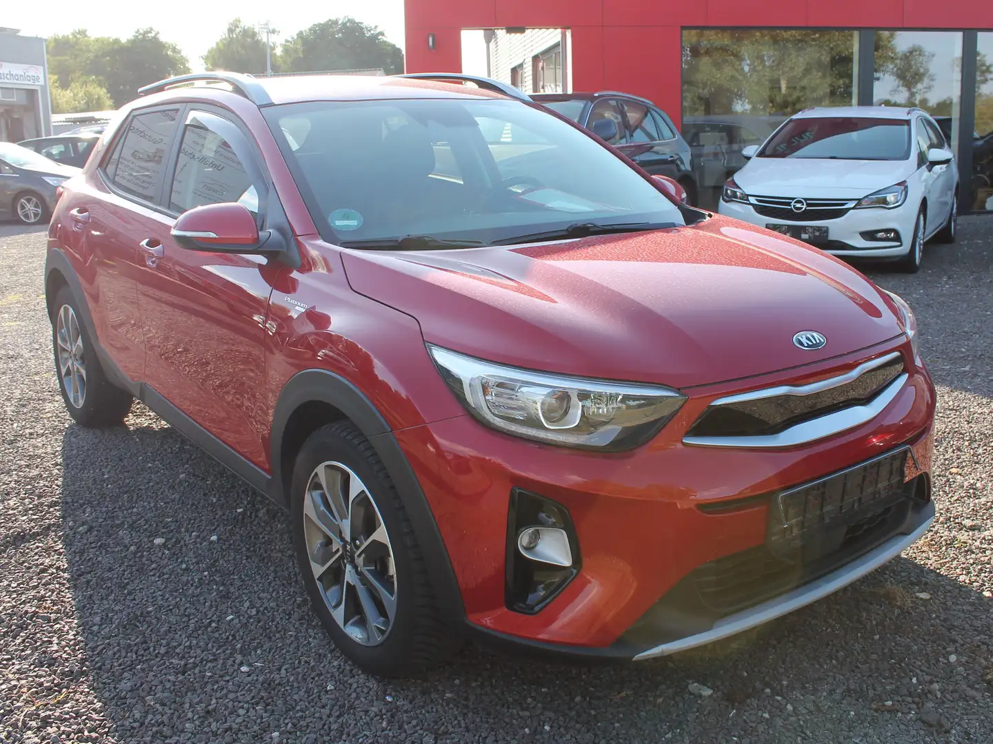 Kia Stonic Vision Rot - 1