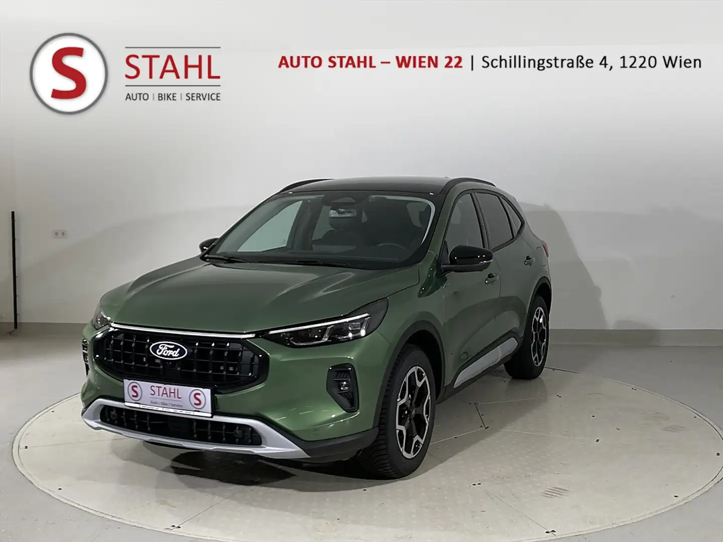 Ford Kuga 2,5 Duratec FHEV Active X Aut. Grün - 1