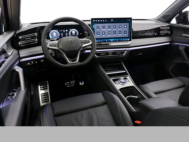 Volkswagen Tiguan view 13