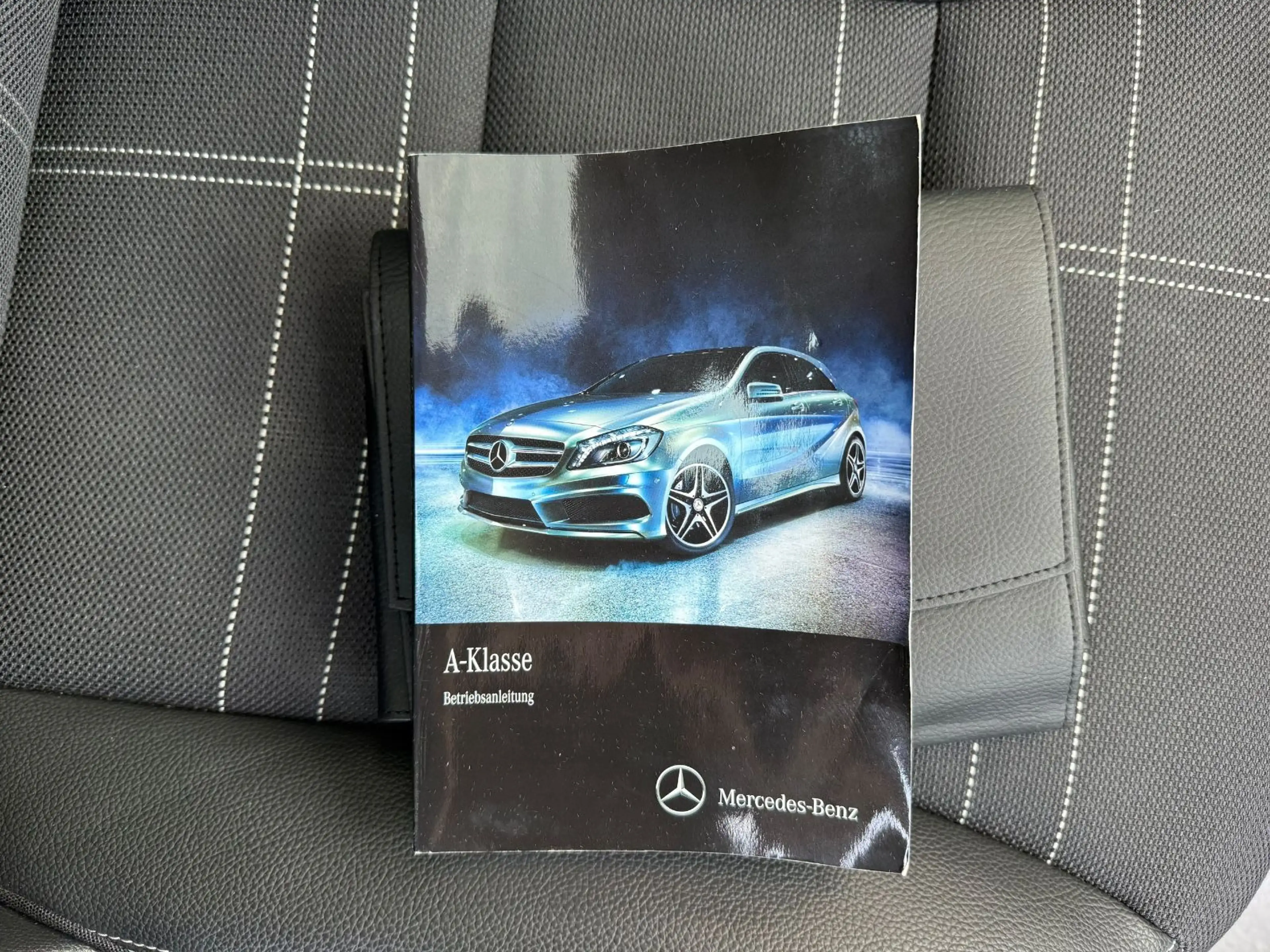 Mercedes-Benz A 200 CDI 1.Hand*Pano*BiXenon*Navi — photo 24