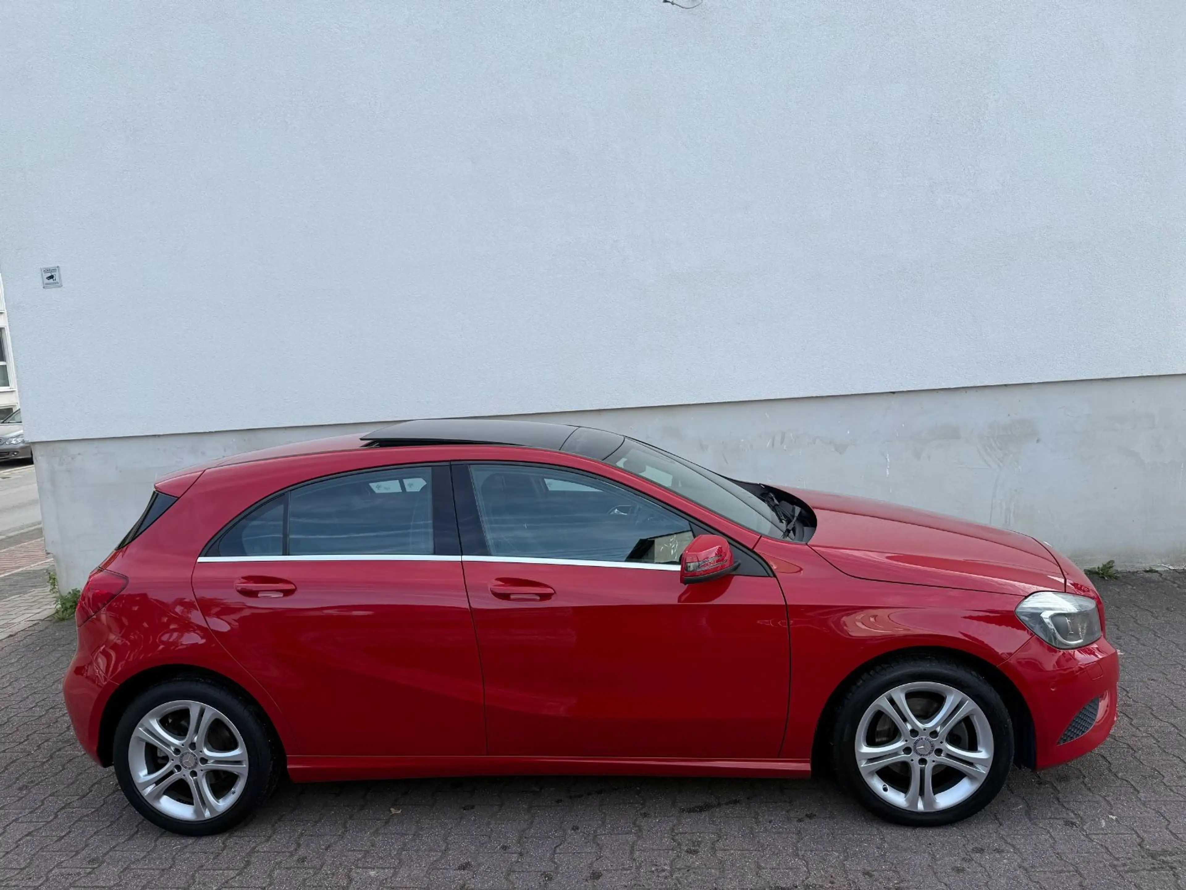 Mercedes-Benz A 200 CDI 1.Hand*Pano*BiXenon*Navi — photo 5