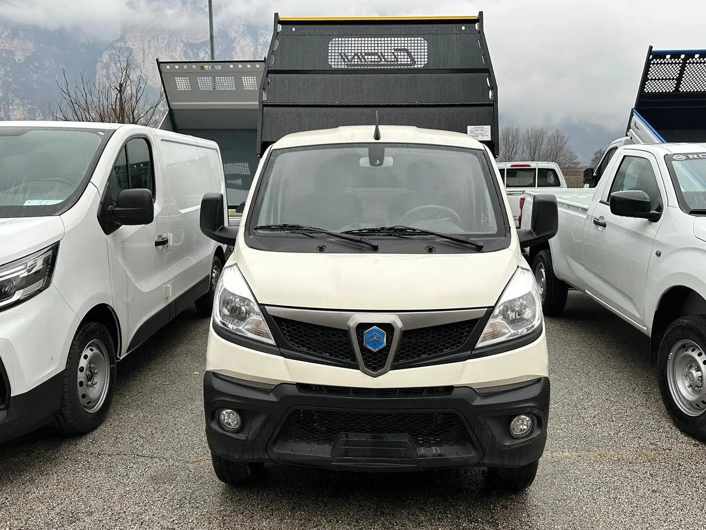 Piaggio Porter HD TOP Blanco - 2