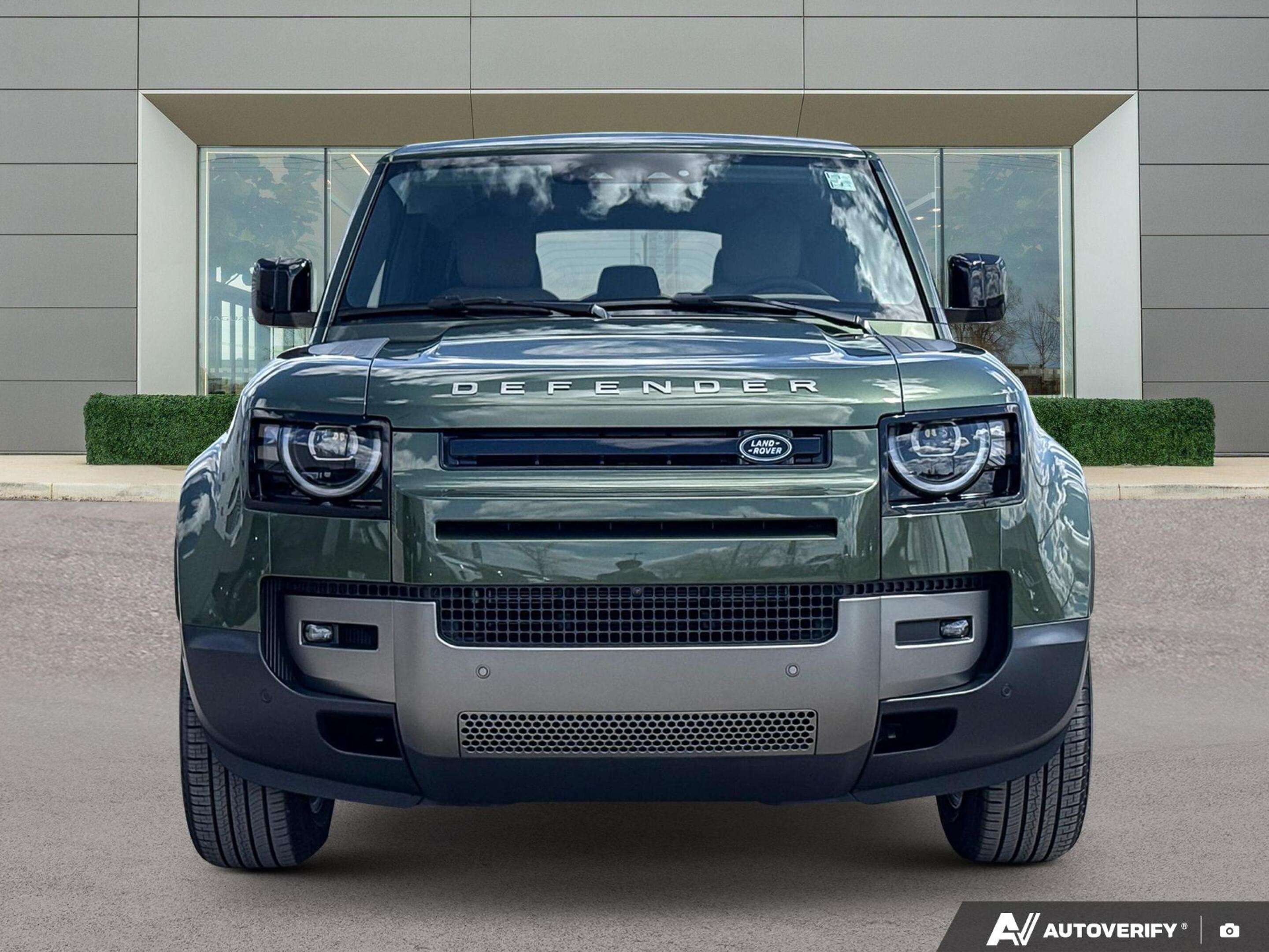 2026 Land Rover Defender 110 P300 S alt 3