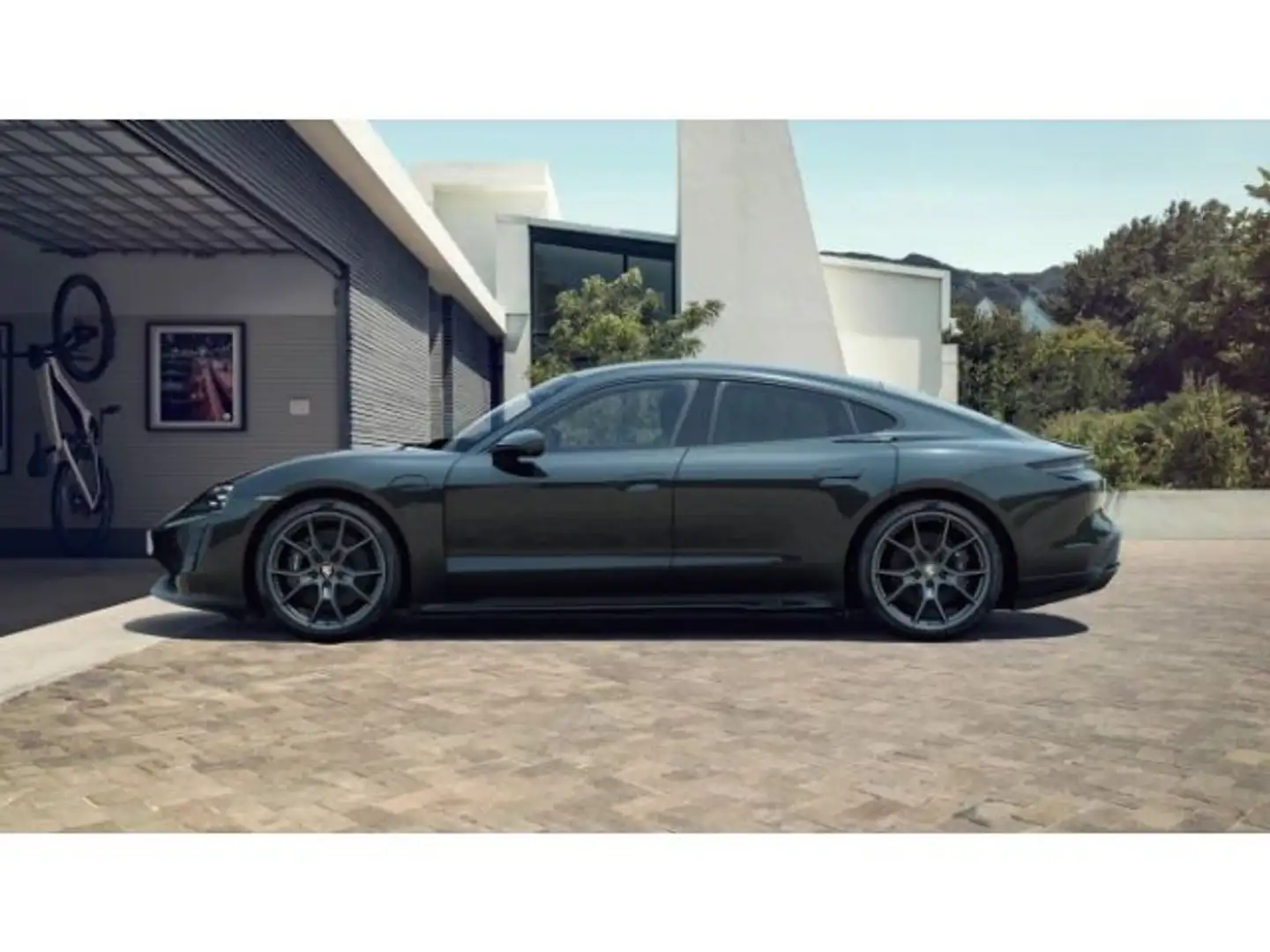 Porsche Taycan GTS Schwarz - 2