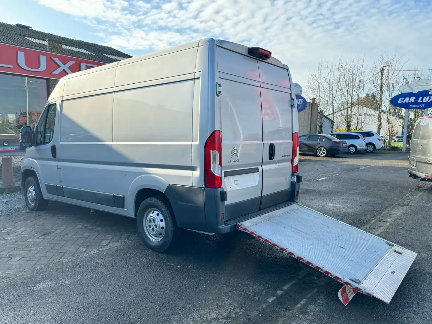 Citroen Jumper 2.2 HDI 13OCV UTILITAIRE + ELEVATEUR ELECTRIQUE Grijs - 2