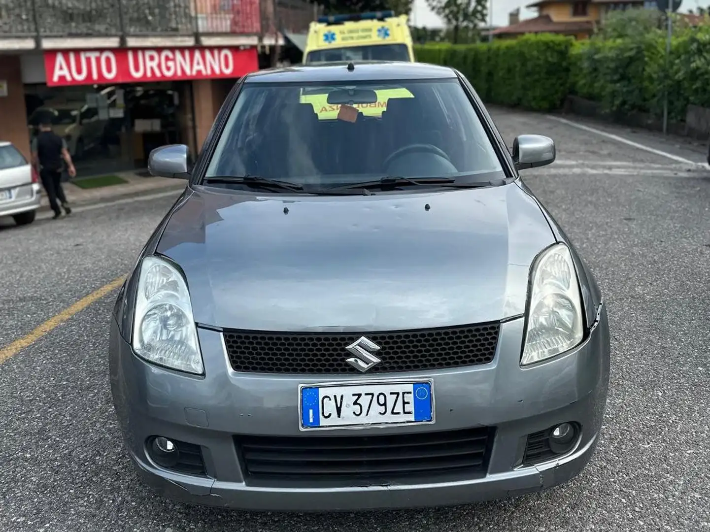 Suzuki Swift Swift 5p 1.3 16v GLX Сірий - 2