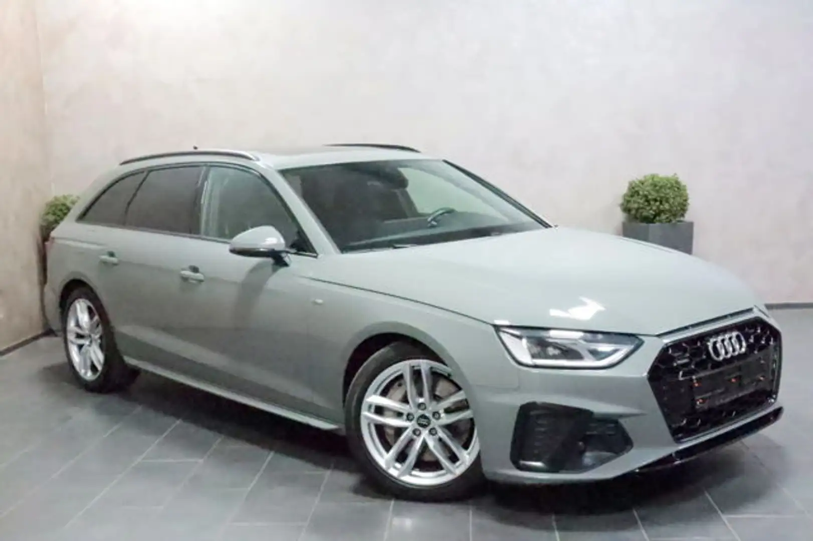 Audi A4 Avant 50 TDI Quattro S Line LEDER PANO CAM Gris - 2