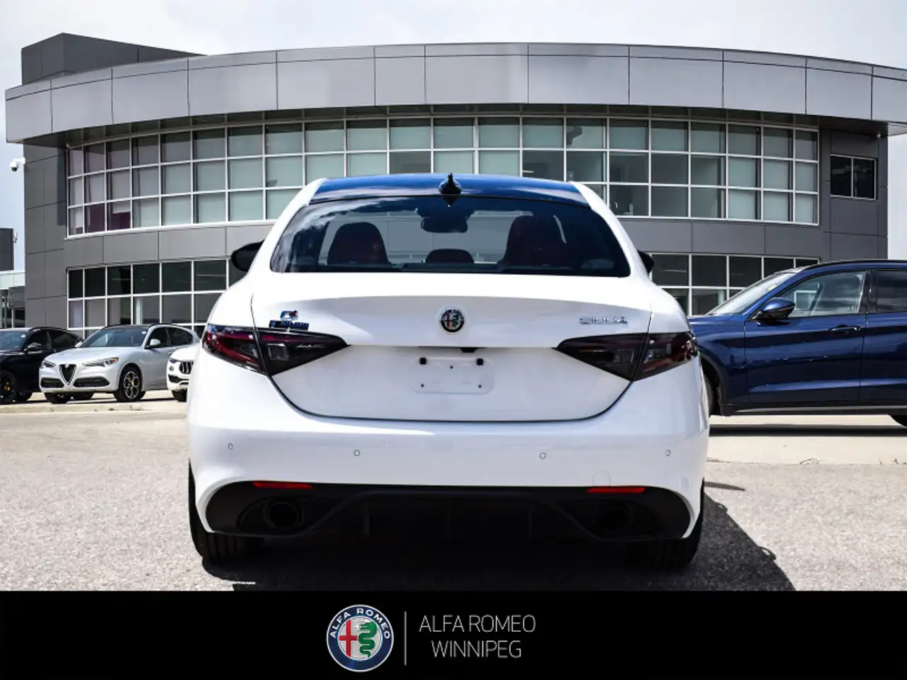 Alfa Romeo Giulia снимка Alfa Romeo Giulia
