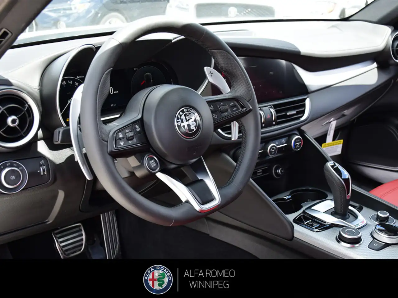 Alfa Romeo Giulia снимка Alfa Romeo Giulia