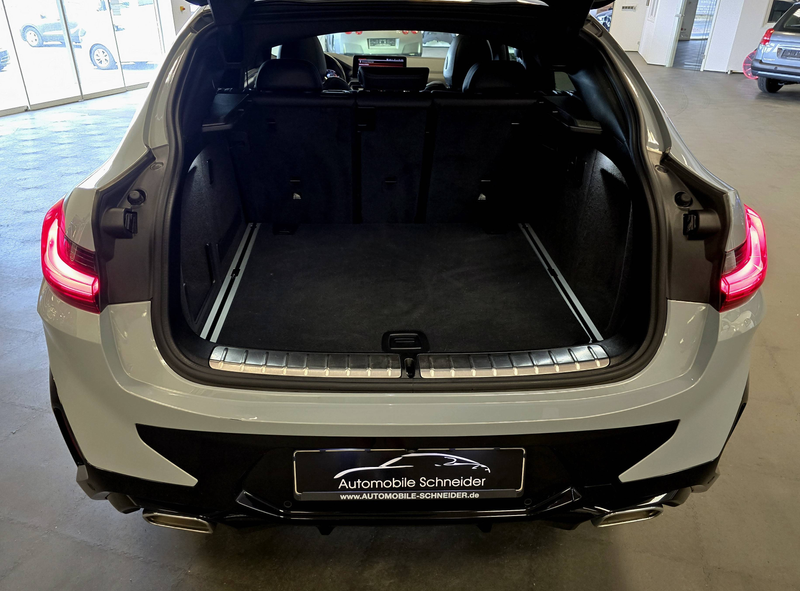 BMW X4 xDrive 20 d M Sportpaket Pano Kamera Navi Laser — photo 13