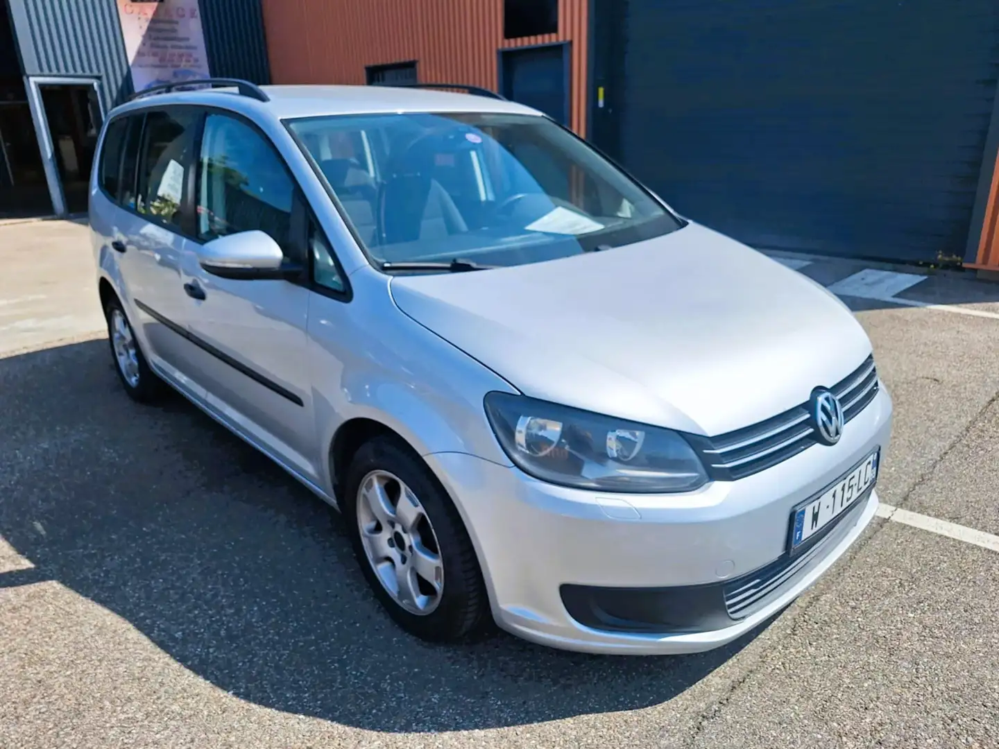 Volkswagen Touran Touran 1.4 TSI 140 Confortline Gris - 2