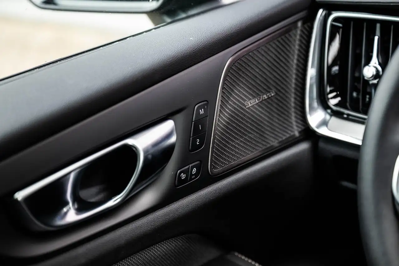 Volvo V60 2026 — фото 15