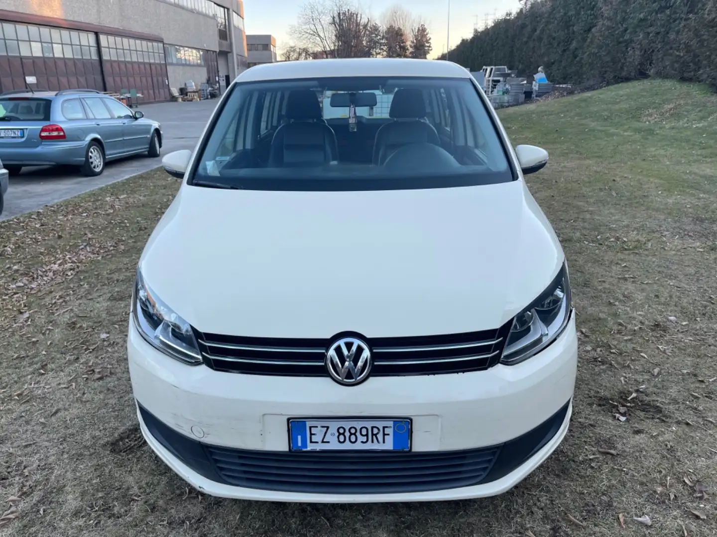Volkswagen Touran 1.6 tdi Comfortline dsg Beige - 1