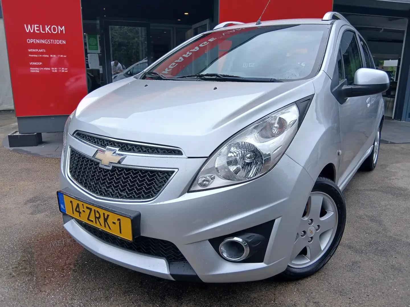 Chevrolet Spark 1.2 16V LT Šedá - 2