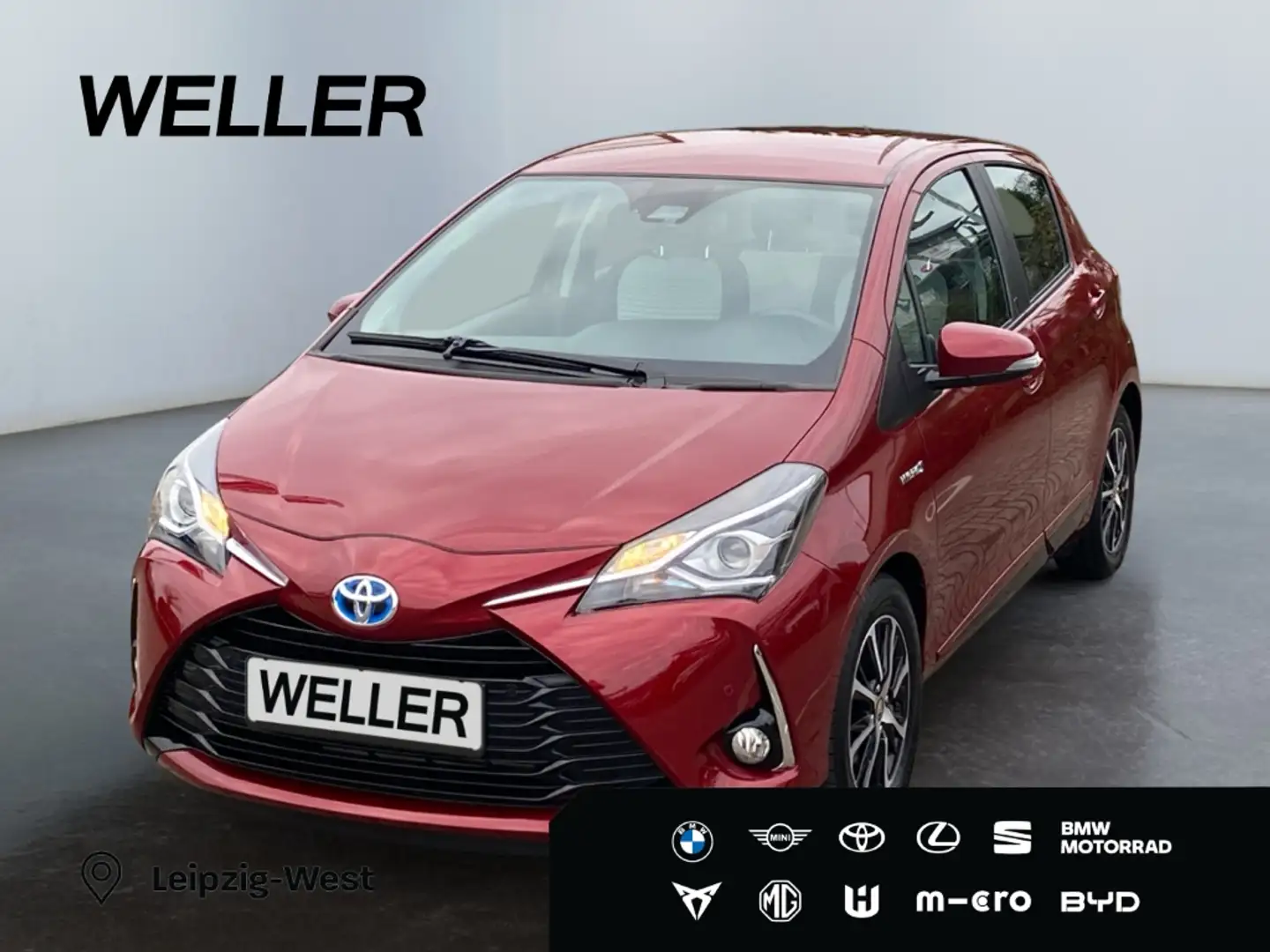 Toyota Yaris Hybrid 1.5 Team D *Kamera*SHZ*SmartKey*BT* Rot - 1