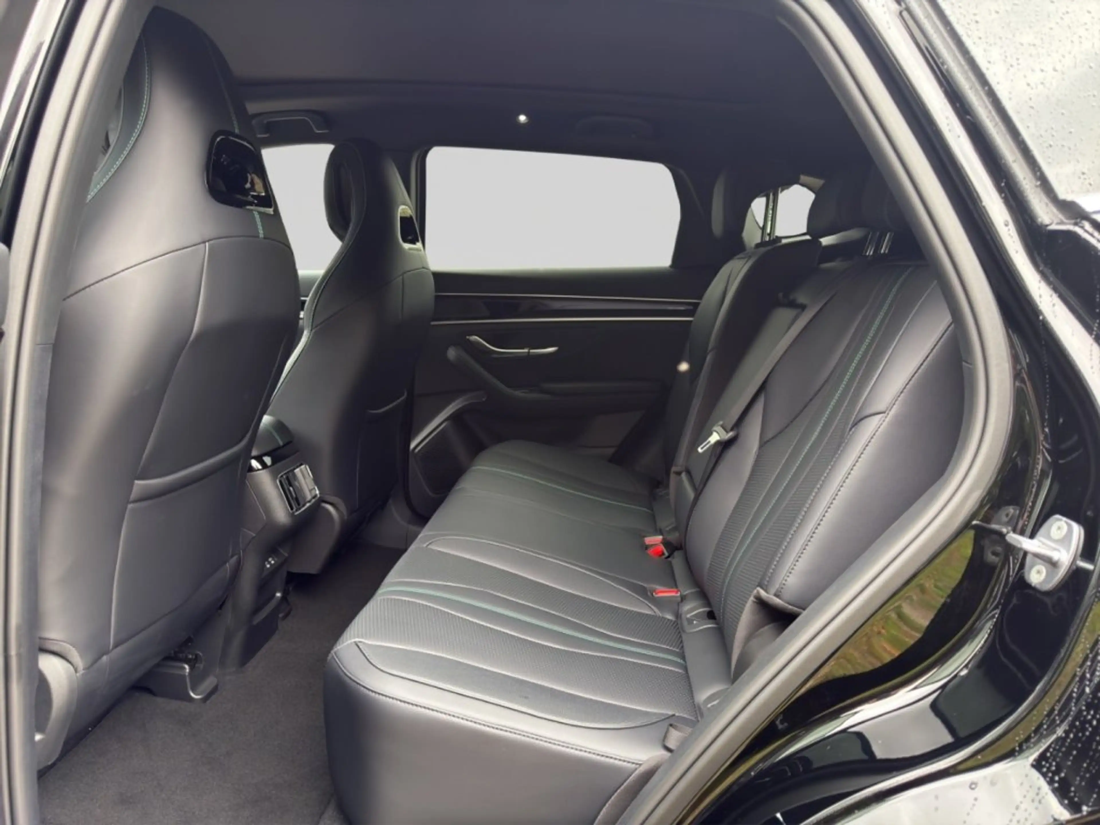 BYD Seal U Comfort — photo 15