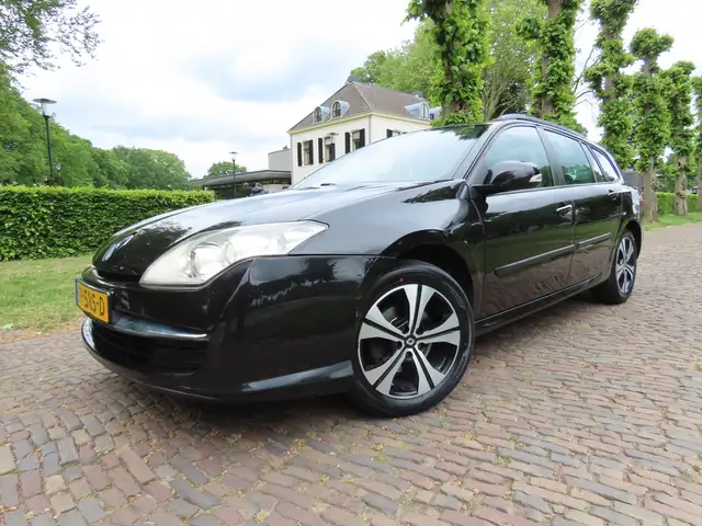 Renault Laguna Estate 2.0 16V Corporate Ecc Xenon Pdc Lm Velgen T