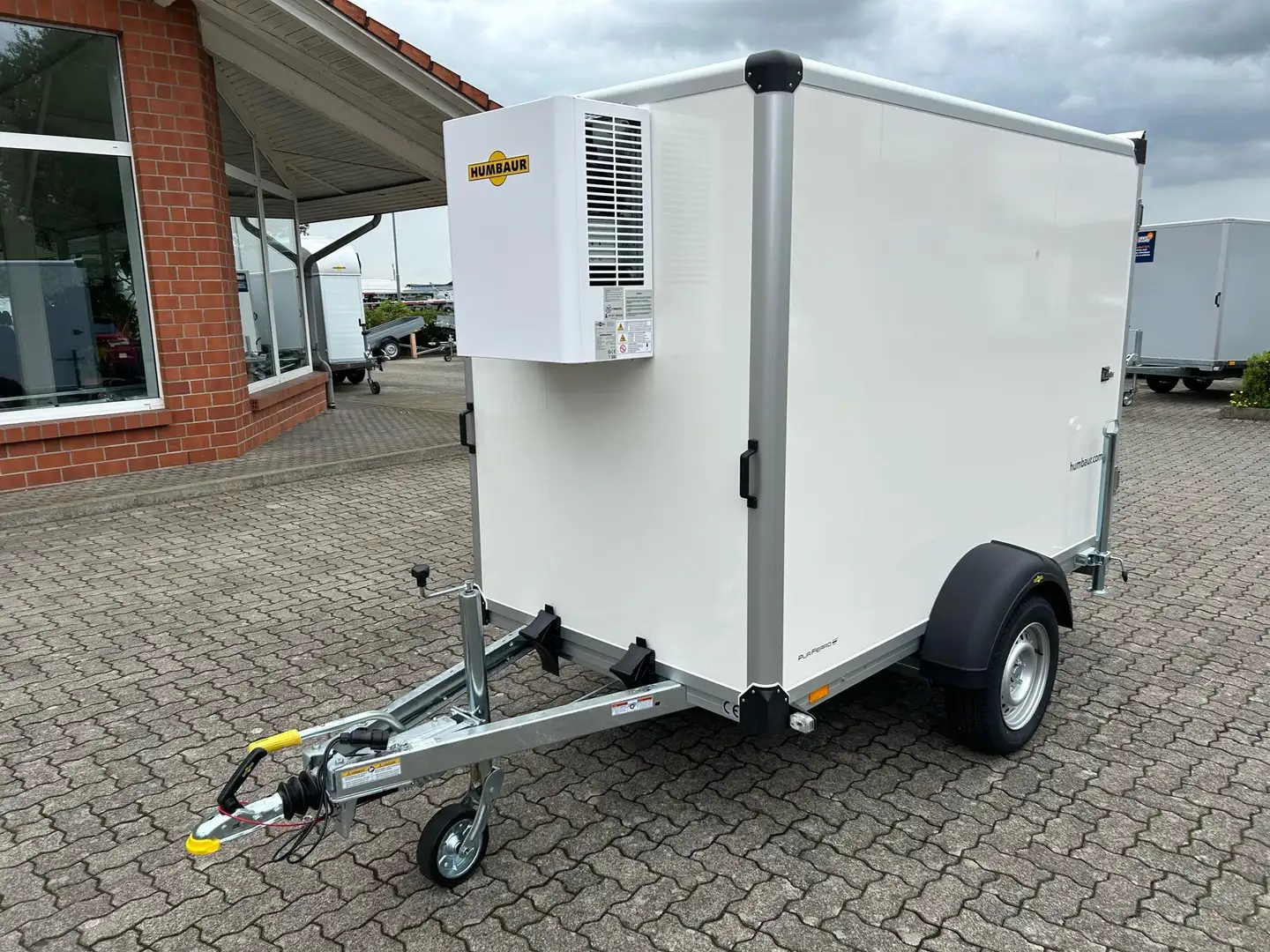 Humbaur Kühlkoffer HK 13 26 14 - 18 PF30 Basic Kühlanhä... - 1