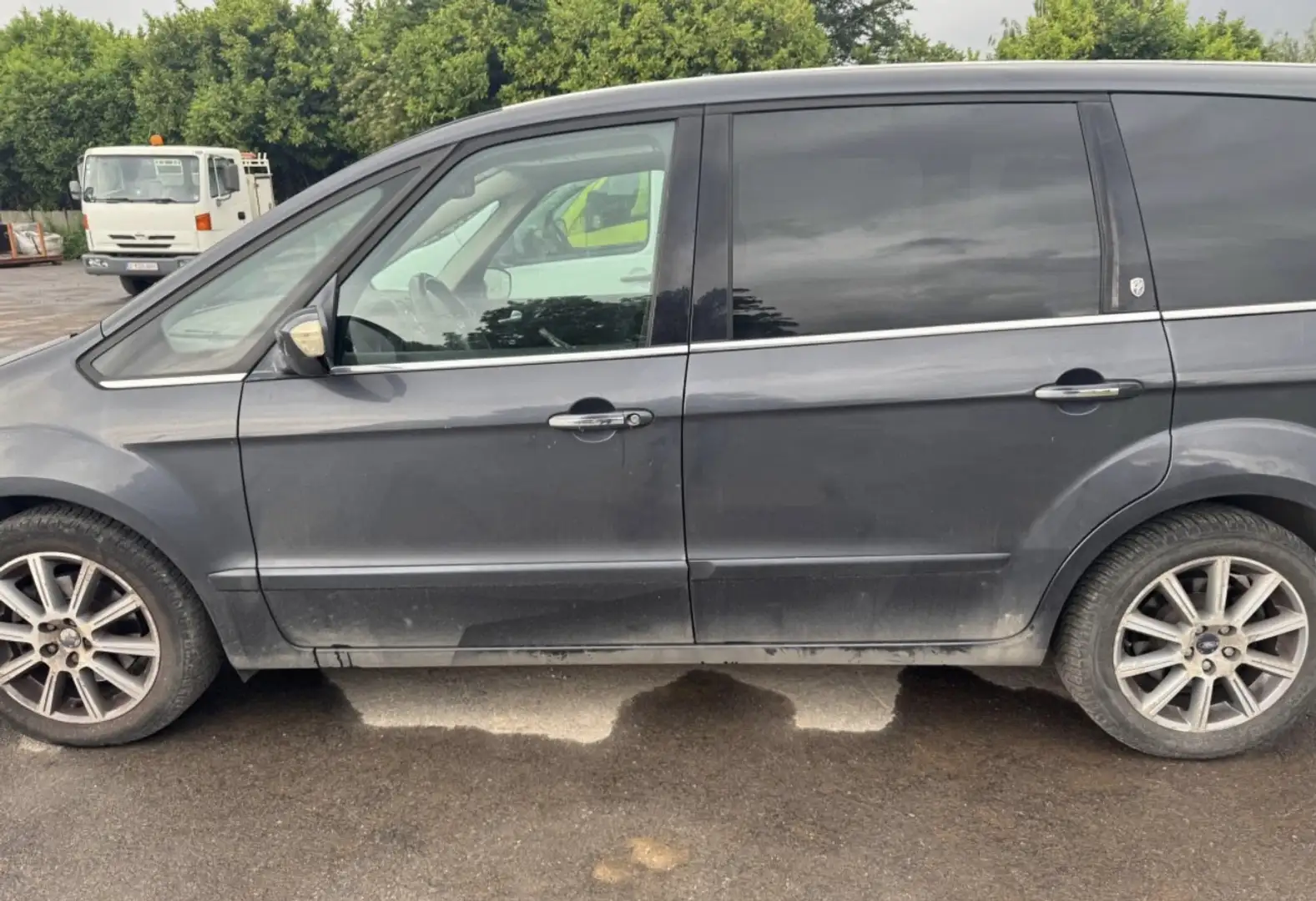 Ford Galaxy 2.0 TDCi Ambiente DPF - 1