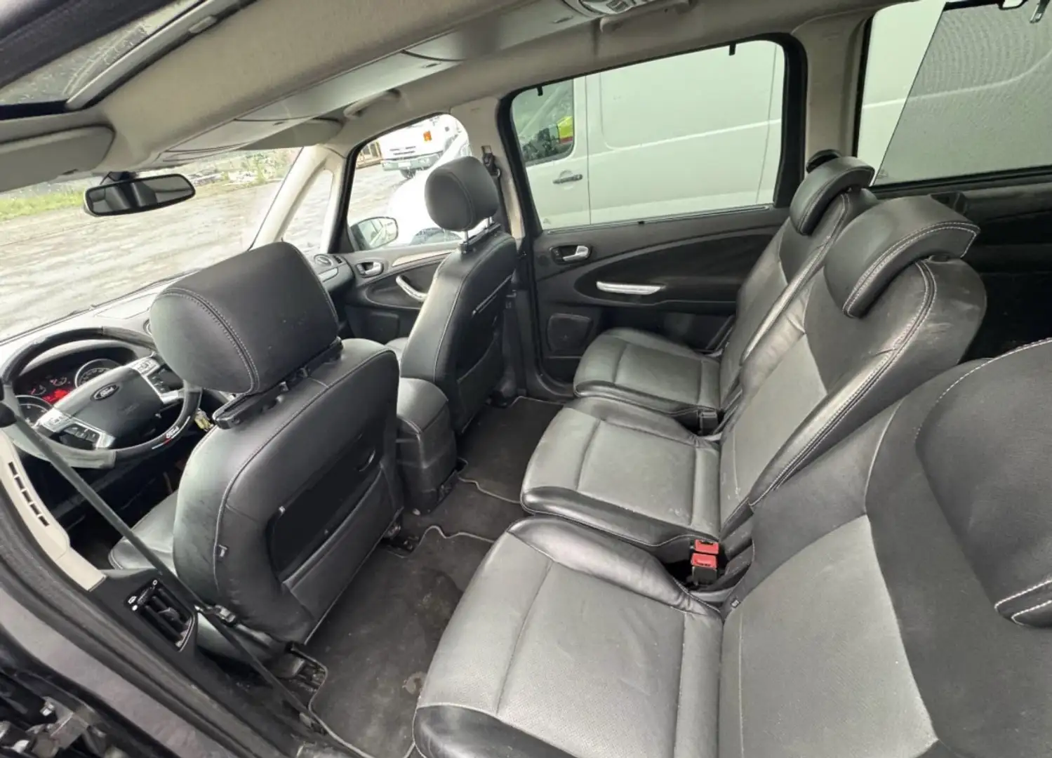Ford Galaxy 2.0 TDCi Ambiente DPF - 2