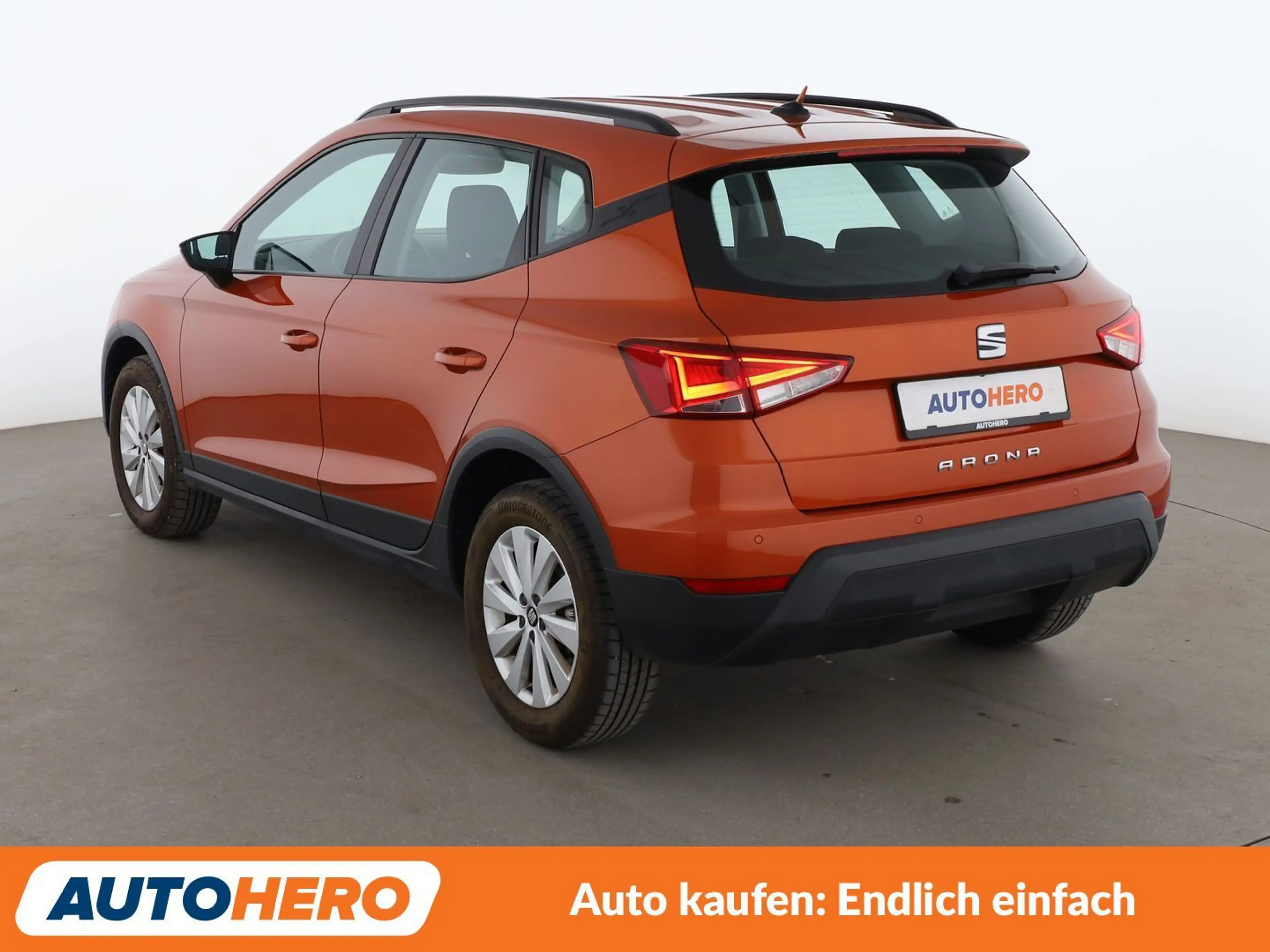 SEAT Arona 1.0 TSI Style Aut.*NAVI*TEMPO*PDC*SHZ*LIM* — photo 4
