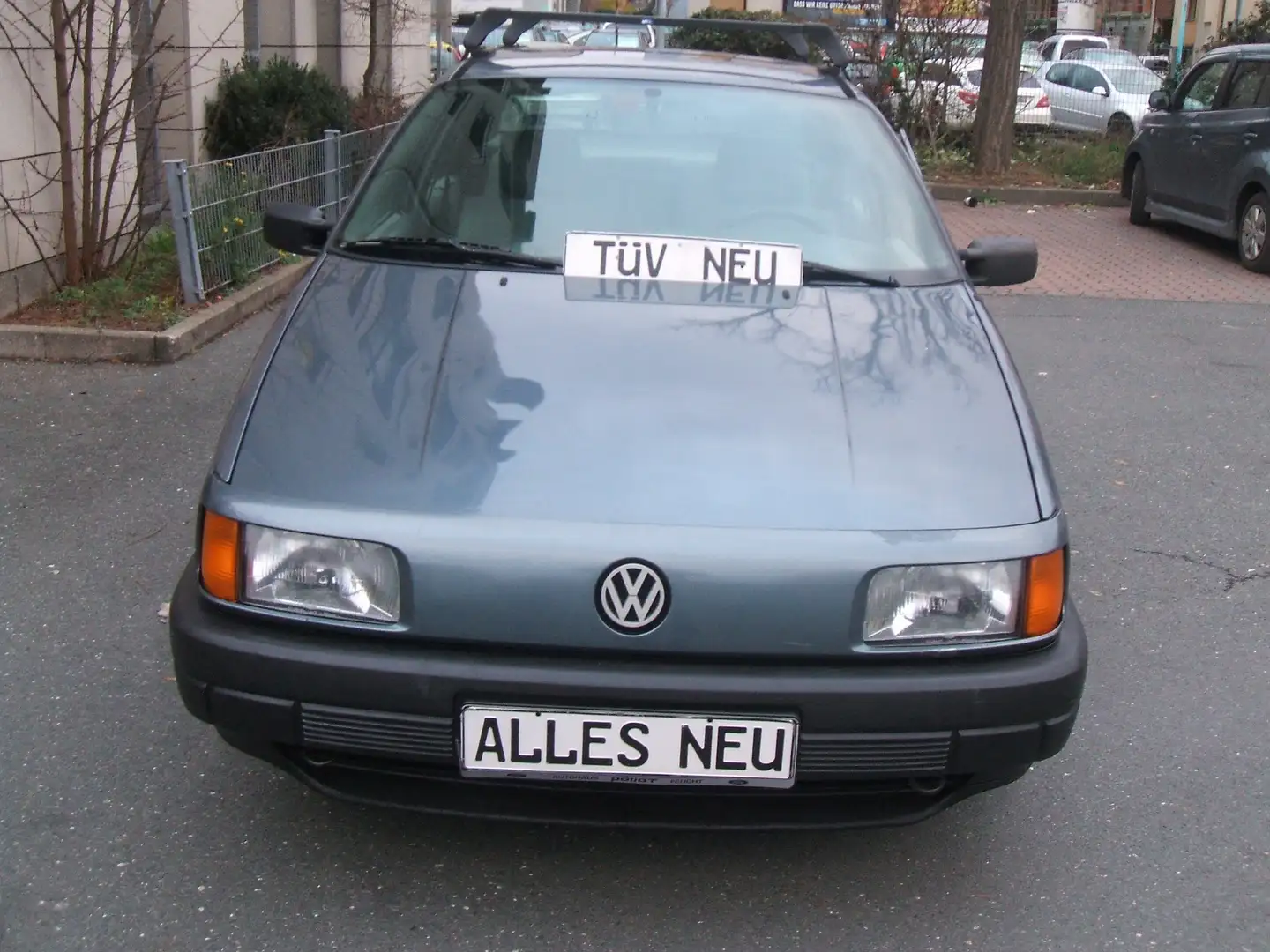 Volkswagen Passat 1,8 B35i*a.w.TÜV-ALLES-NEU+H-KENNZEICH*TOP-AUTO Gris - 2